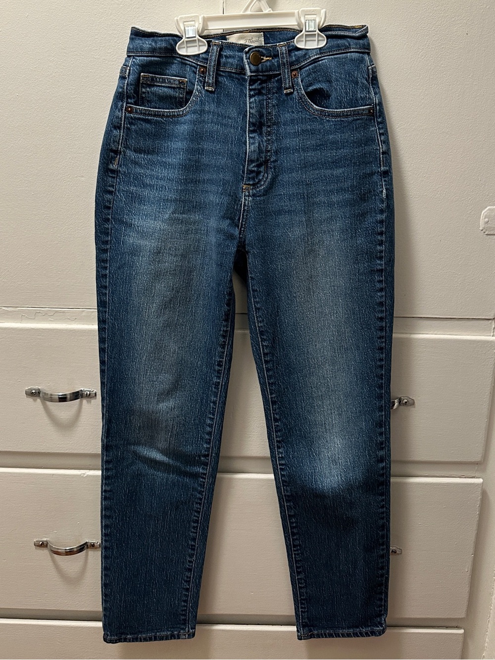 Universal Thread high rise 90s slim straight medium wash blue jeans - 0 regular